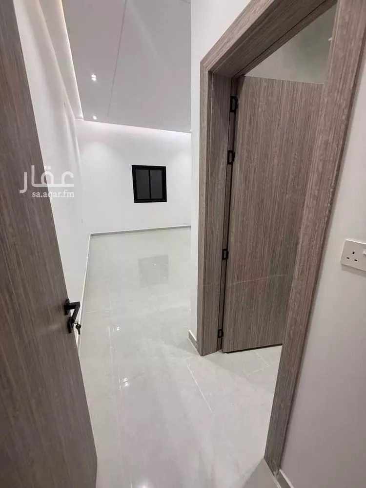 فيلا للبيع في شارع المعيزيله, حي المعيزيلة, مدينة الرياض, منطقة الرياض صورة 5