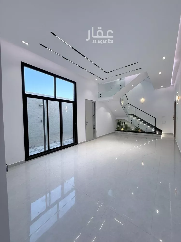 فيلا للبيع في شارع معيزيله, حي المعيزيلة, مدينة الرياض, منطقة الرياض صورة 3
