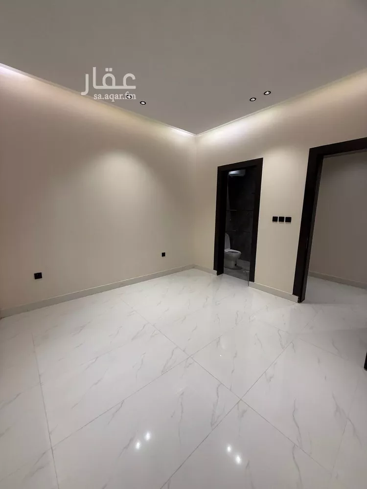 دور للبيع في شارع الغصون, حي الجنادرية, مدينة الرياض, منطقة الرياض صورة 2