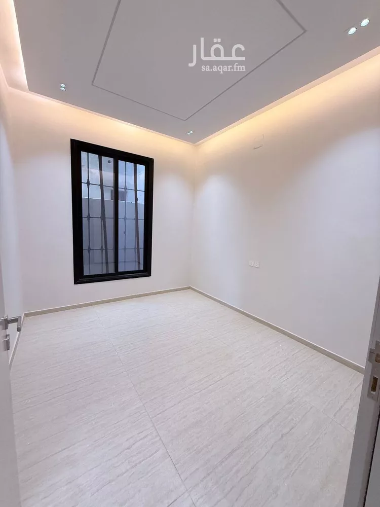 دور للبيع في شارع رقم 101, حي الندوة, مدينة الرياض, منطقة الرياض صورة 3