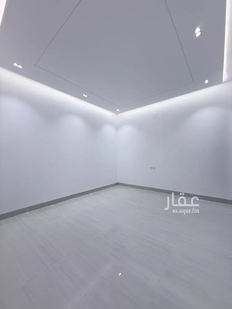 فيلا للبيع في شارع رقم 101, حي الندوة, مدينة الرياض, منطقة الرياض صورة 4