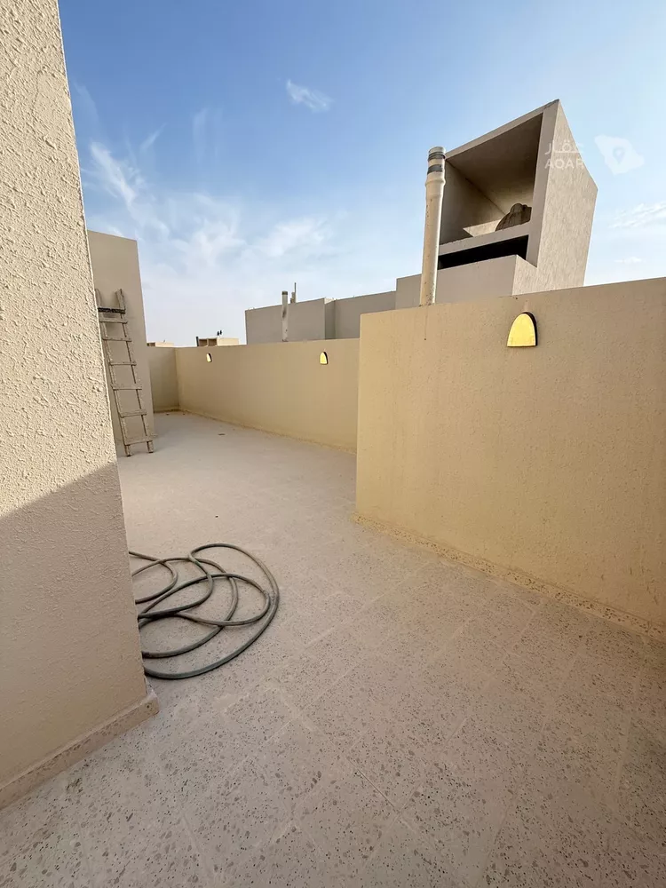 فيلا للبيع في شارع بوابة الشرق, حي الجنادرية, مدينة الرياض, منطقة الرياض 15
