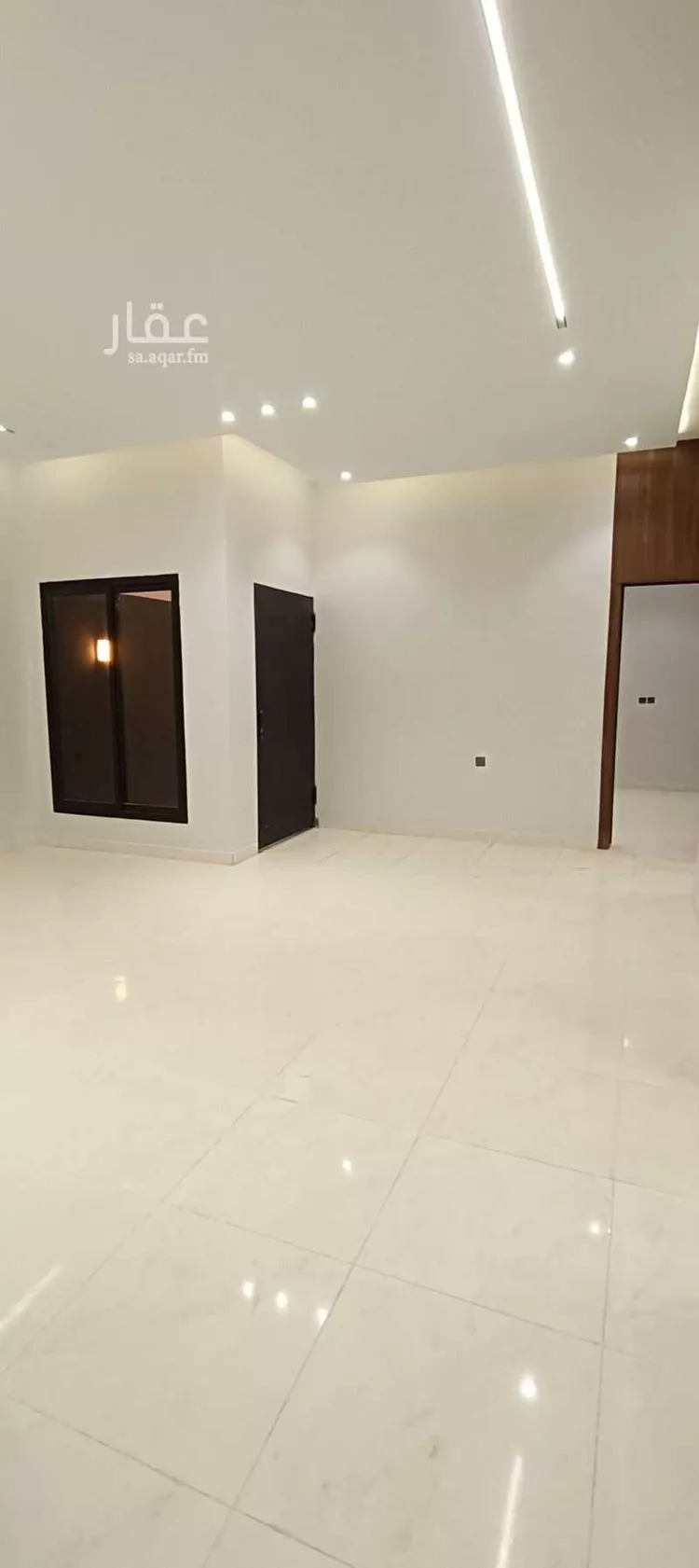دور للبيع في شارع عكاظ عجلان, حي عكاظ, مدينة الرياض, منطقة الرياض صورة 4