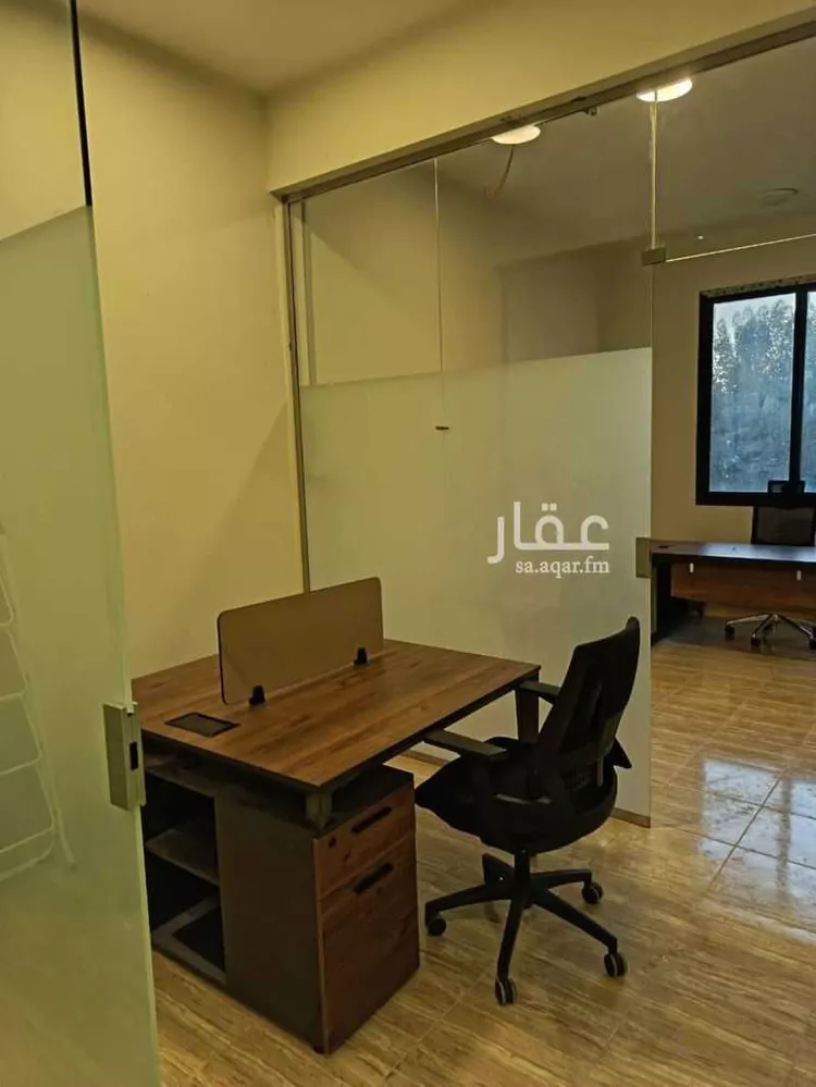 Commercial Office for Rent in Riyadh Umm Al Hamam Al Sharqi صورة 4