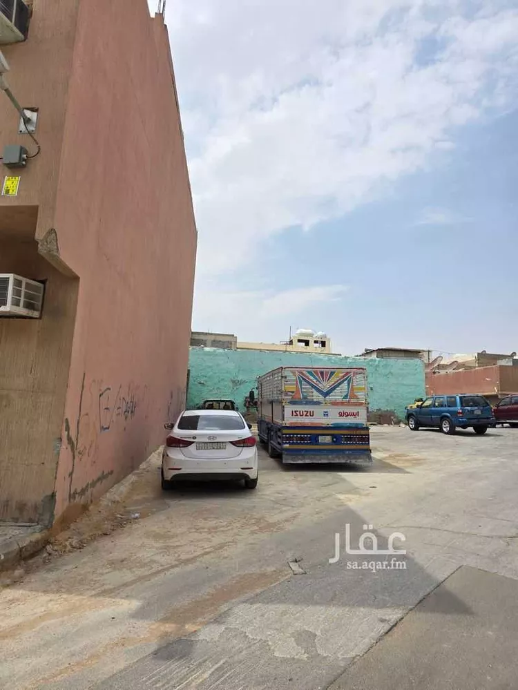 عمارة للبيع في شارع سعيد بن مسلط ، حي منفوحة الجديدة ، الرياض ، منطقة الرياض صورة 3