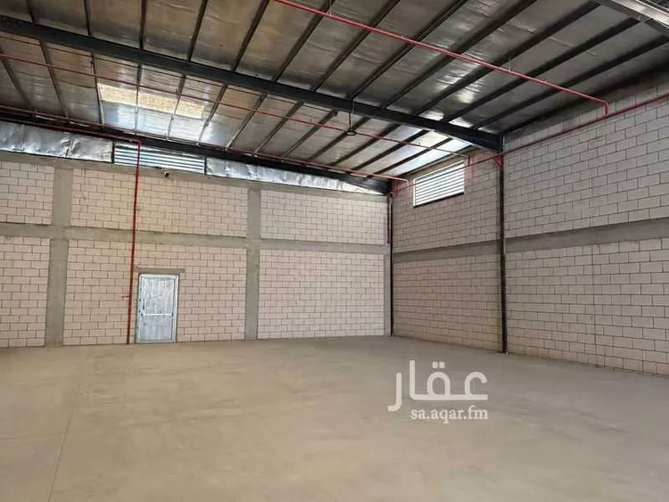 مستودع للإيجار في شارع القادسية, حي المروة, مدينة الرياض, منطقة الرياض صورة 3