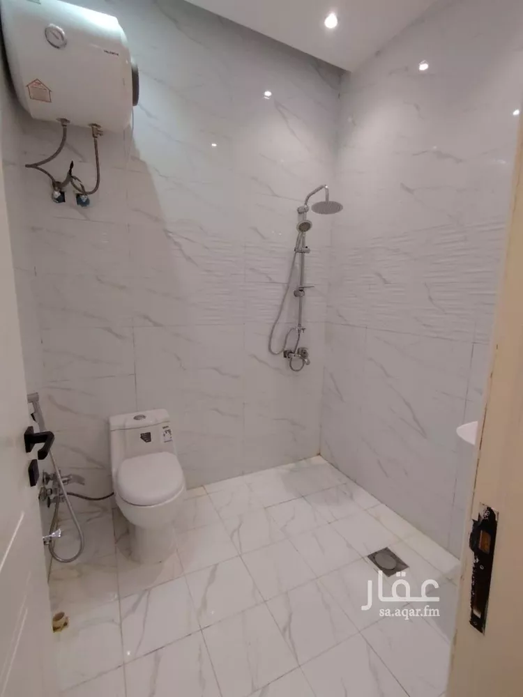 شقة للإيجار في شارع الفردوس, حي الربيع, مدينة الرياض, منطقة الرياض صورة 2