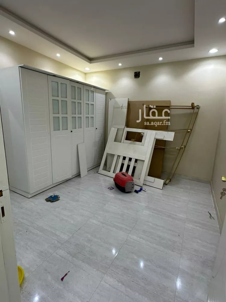 فيلا للإيجار في شارع عبدالله البواب, حي بدر, مدينة الرياض, منطقة الرياض