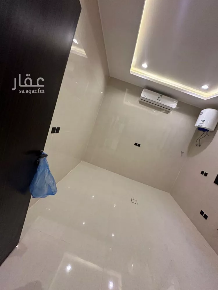 دور للإيجار في شارع وادي حجر, حي بدر, مدينة الرياض, منطقة الرياض صورة 2