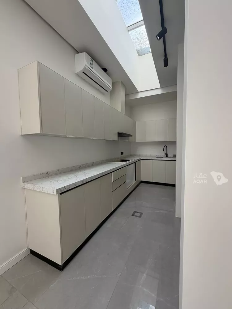 Villa for Rent in Riyadh Al Qirawan 12