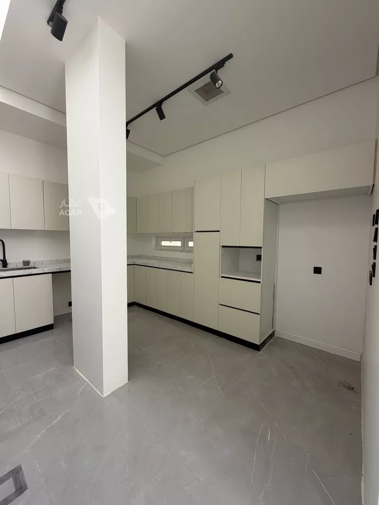 Villa for Rent in Riyadh Al Qirawan 10