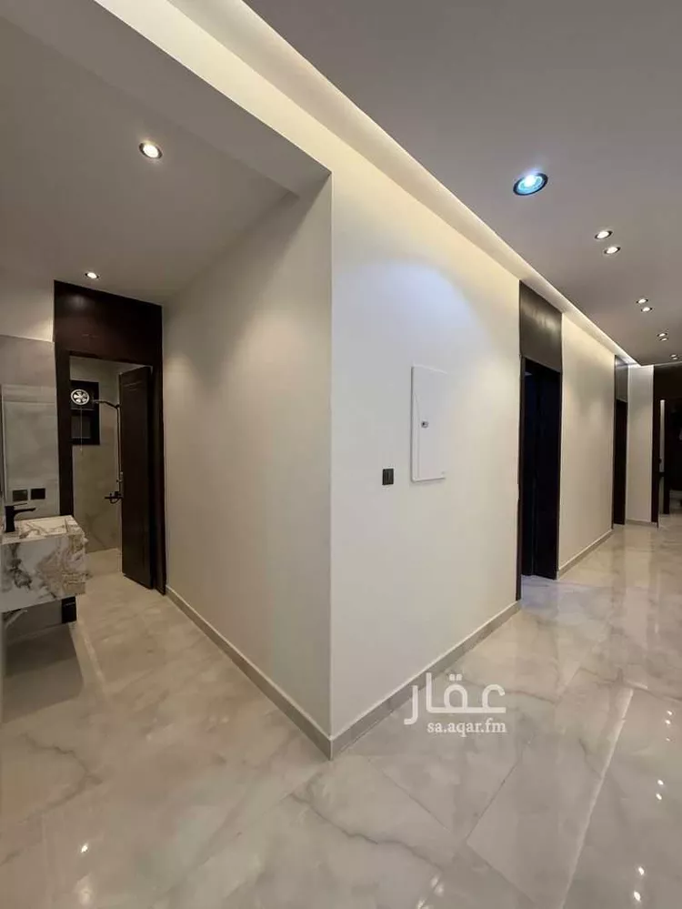 Floor for Sale in Riyadh Taiba 7