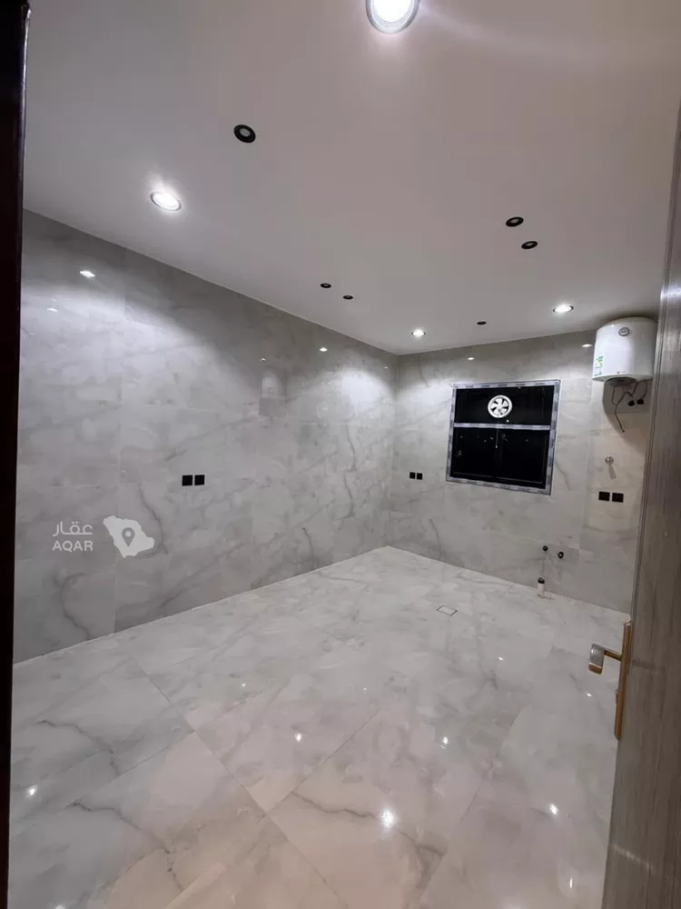 Floor for Rent in Riyadh Taiba 16