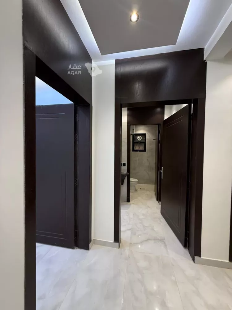 Floor for Rent in Riyadh Taiba 15