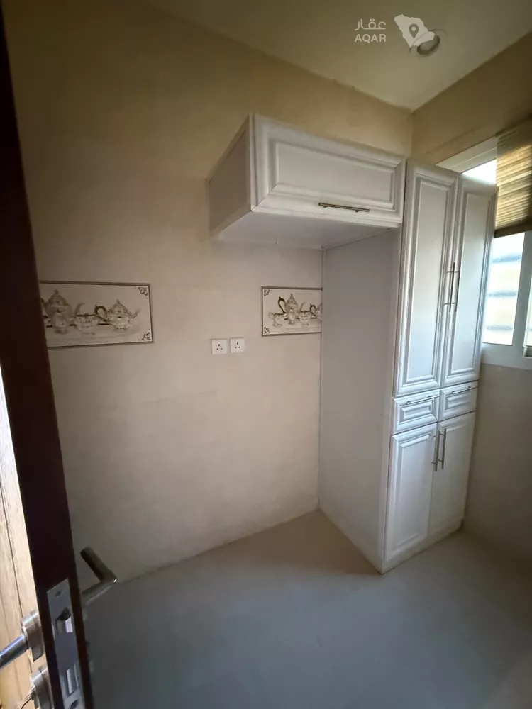 Floor for Rent in Riyadh An Narjis 13