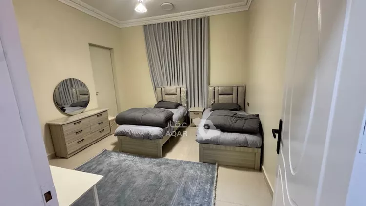 شقة للإيجار في شارع علي الدفاع, حي العزيزية, مدينة الرياض, منطقة الرياض 8