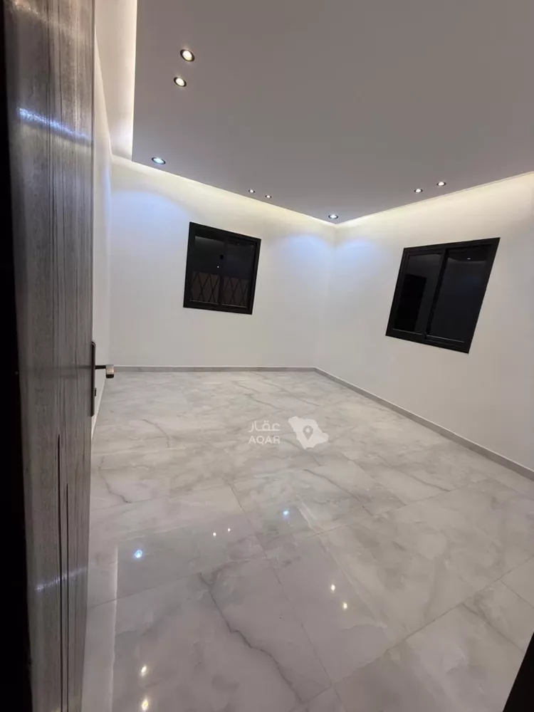 Floor for Rent in Riyadh Taiba 14