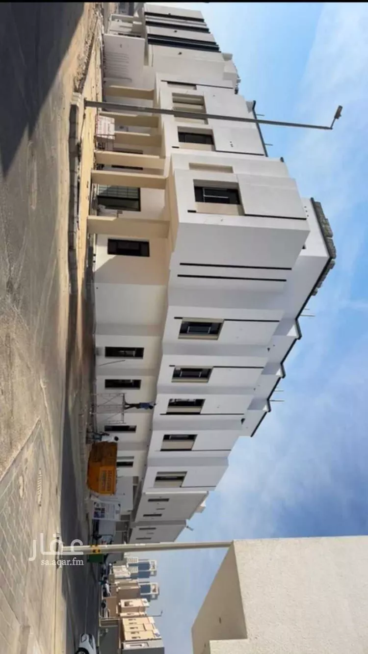 عمارة للبيع في شارع 22ج, حي الراكة الشمالية, مدينة الدمام, المنطقة الشرقية صورة 2