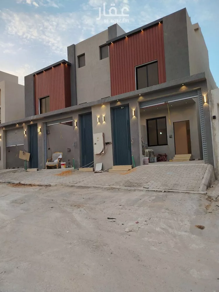 دور للبيع في شارع لقاح, حي عكاظ, مدينة الرياض, منطقة الرياض صورة 2