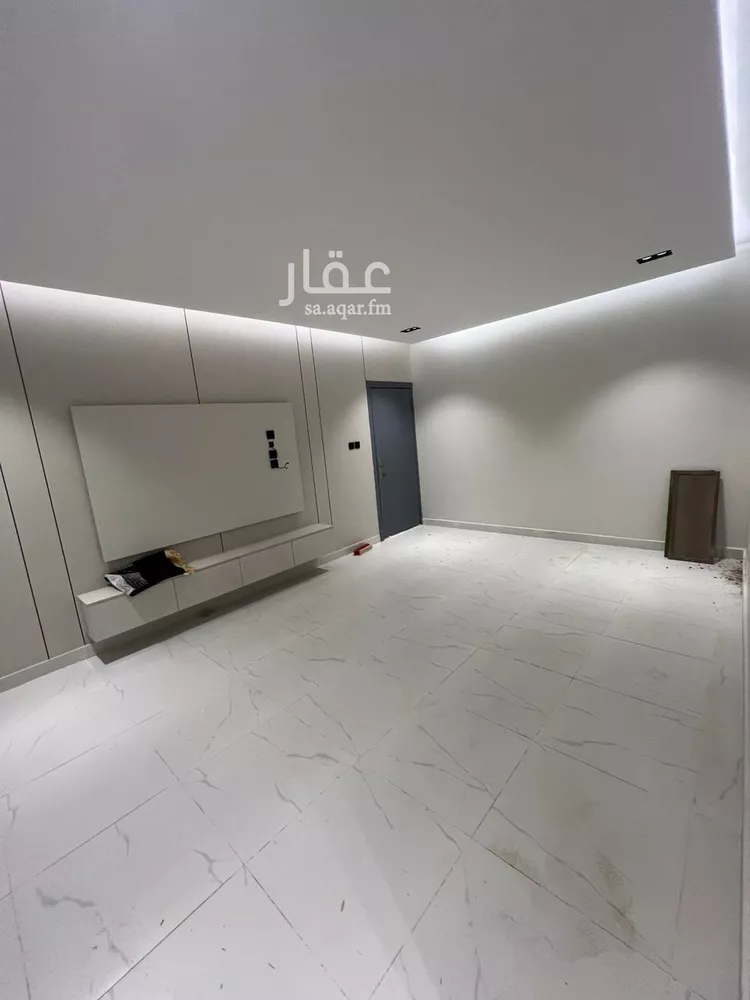 شقة للبيع في شارع عقيل بن عطيه, حي ضاحية الملك فهد, مدينة الدمام, المنطقة الشرقية