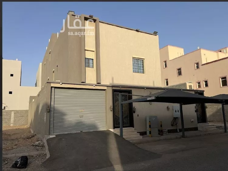 فيلا للبيع في شارع فضيلة الشيخ حافظ محمد حافظ, حي الرياض, مدينة جدة, منطقة مكة المكرمة