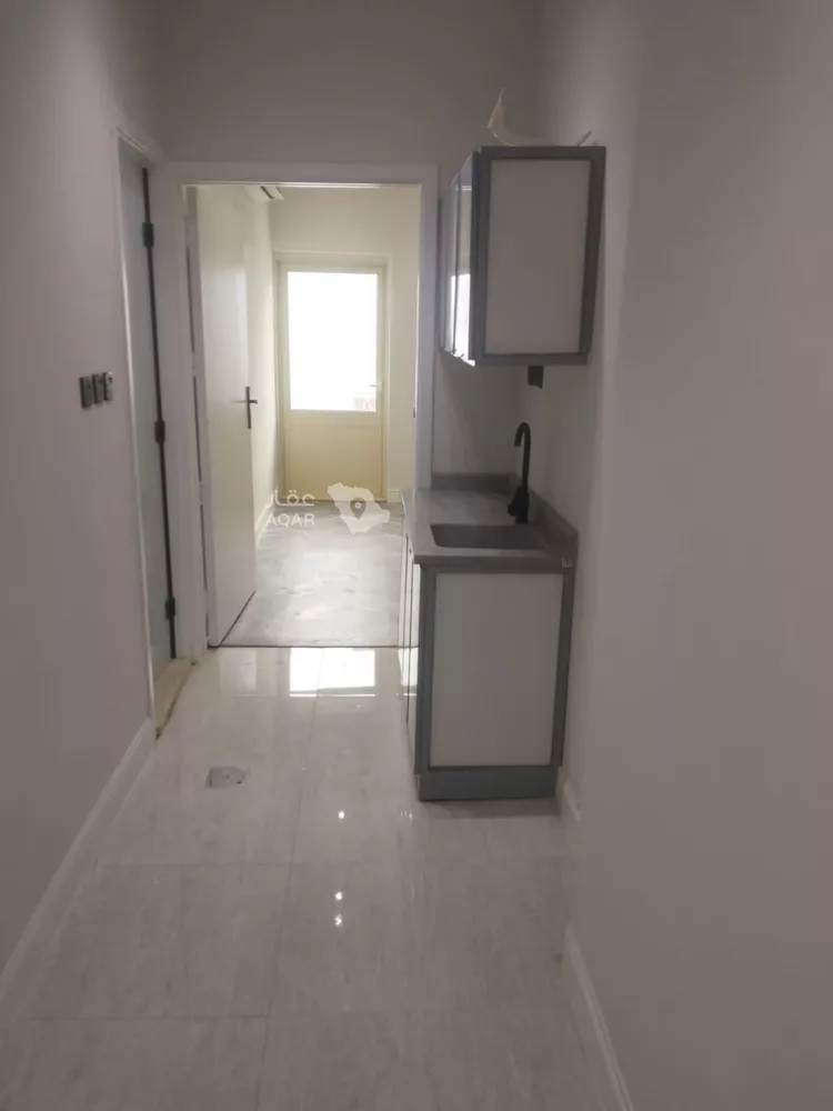 شقة للإيجار في شارع  عبدالرحمن ابن حسن, حي الوزارات, مدينة الرياض, منطقة الرياض 9