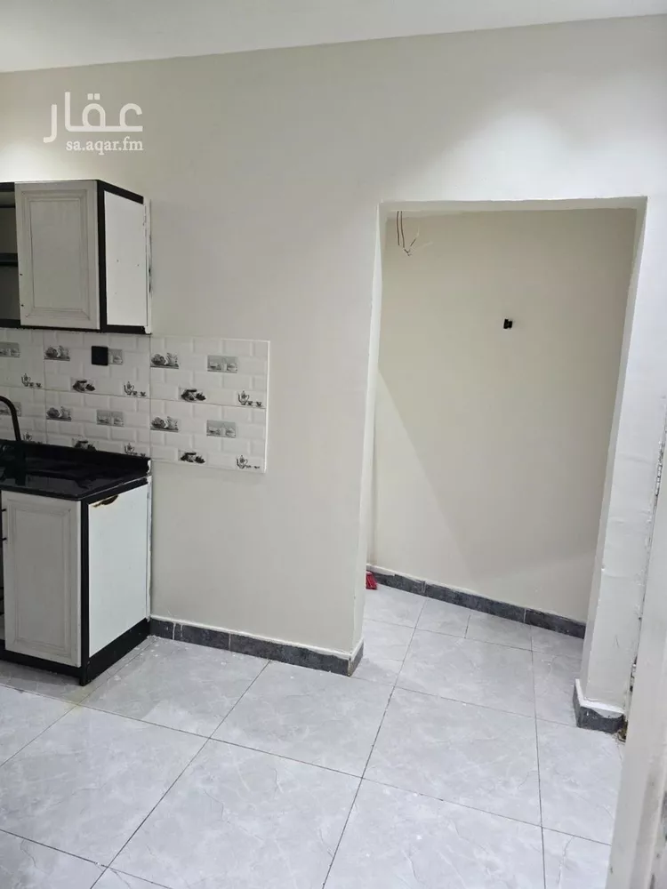 شقة للإيجار في شارع ابي الفضل, حي الورود, مدينة الرياض, منطقة الرياض صورة 3
