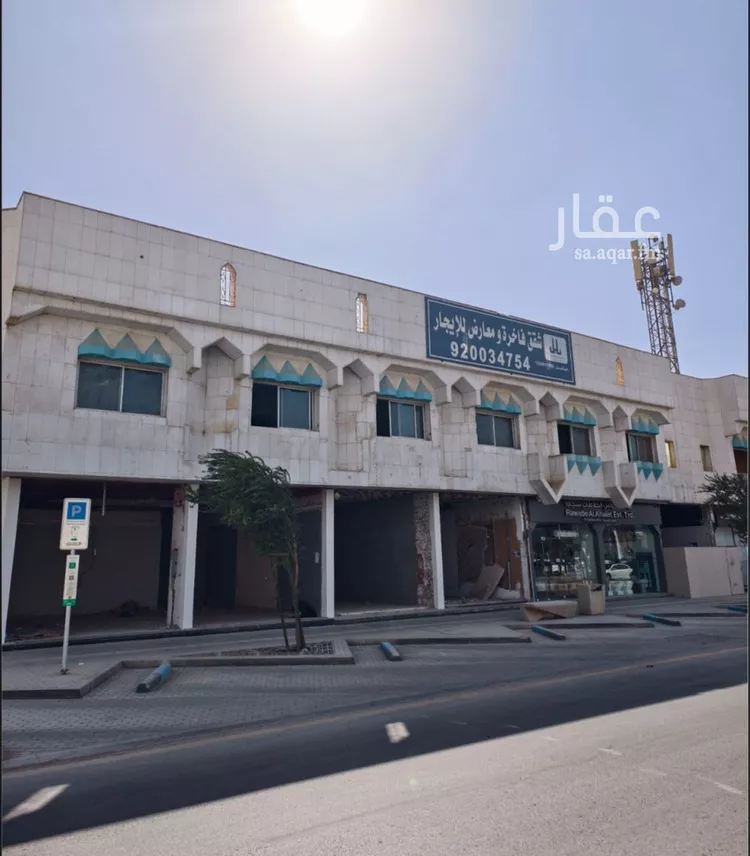 محل للإيجار في شارع التخصصي, حي الرحمانية, مدينة الرياض, منطقة الرياض صورة 2