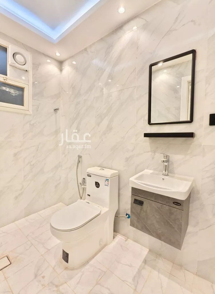 شقة للإيجار في شارع الاميرة سارة بنت احمد السديري, حي الضباط, مدينة الرياض, منطقة الرياض