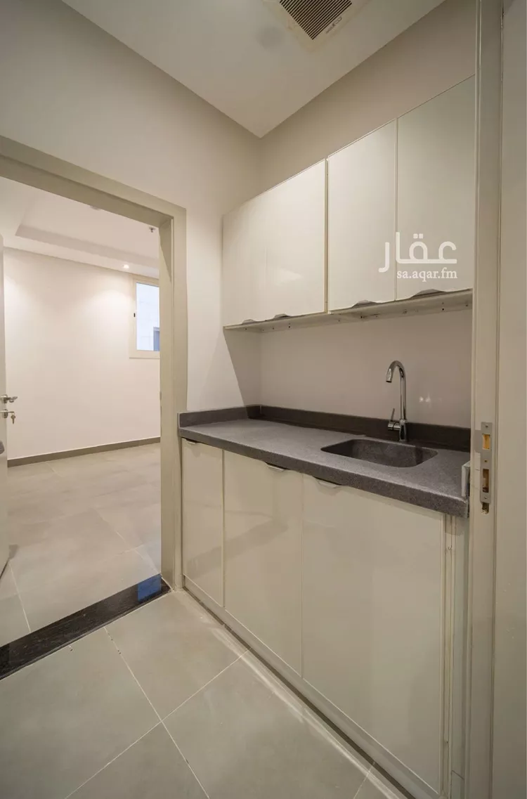 شقة للإيجار في شارع بلجرشي, حي السليمانية, مدينة الرياض, منطقة الرياض صورة 3