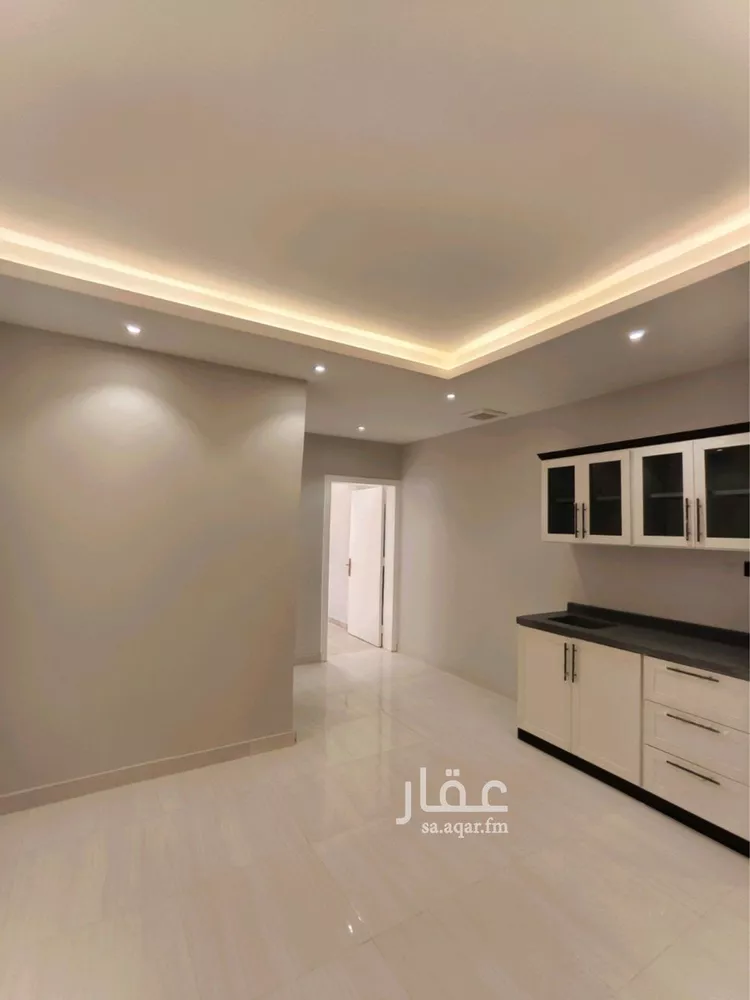 شقة للإيجار في شارع أبي برزة الأسلمي, حي الضباط, مدينة الرياض, منطقة الرياض