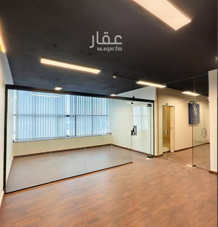 مكتب تجاري للإيجار في شارع طريق الثمامة, حي الصحافة, مدينة الرياض, منطقة الرياض صورة 2