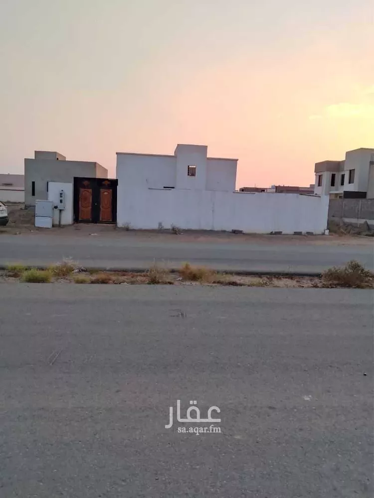 عمارة للبيع في شارع ام كلثوم بنت علي, مدينة النقاش, منطقة جازان