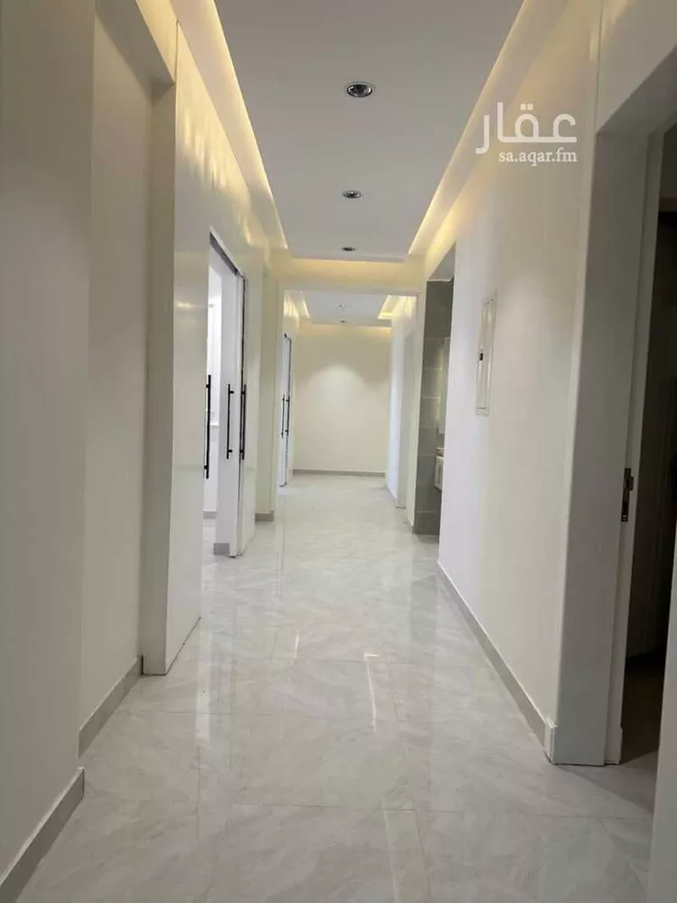 Apartment for Sale in Khamis Mushait Al Moosa Subdivision 8