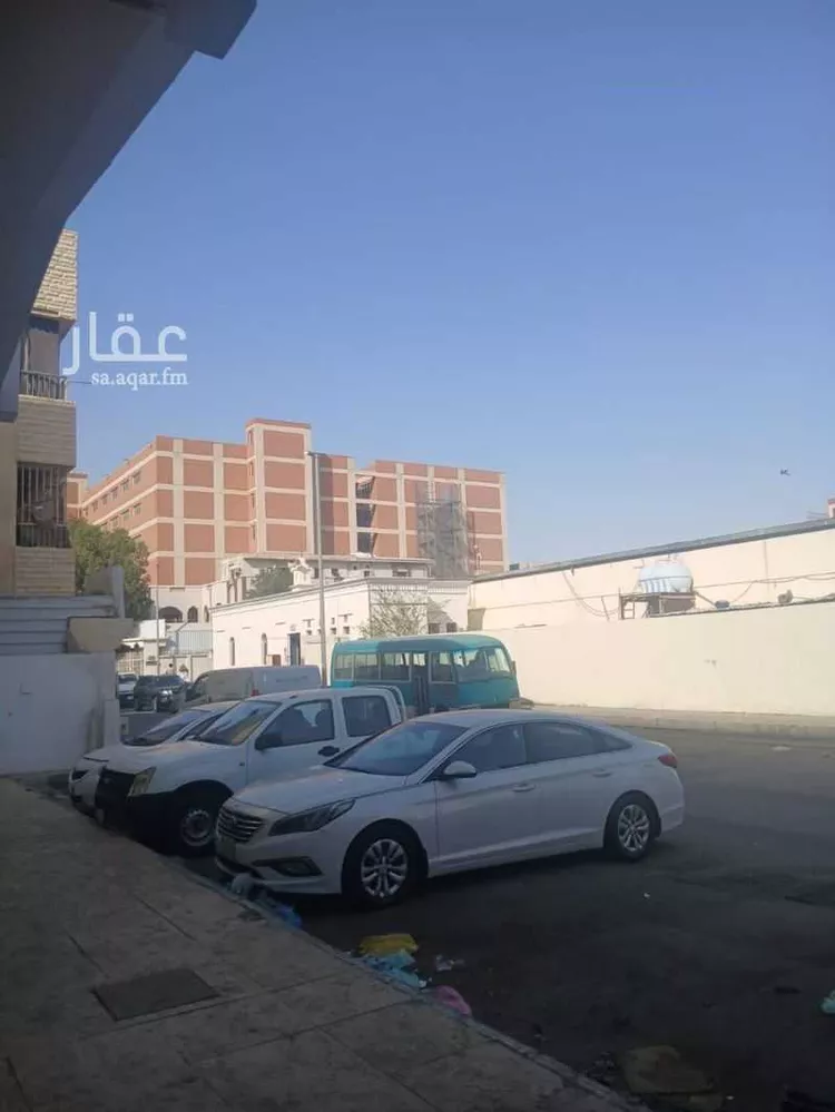 عمارة للبيع في شارع احمد مؤمن, حي غليل, مدينة جدة, منطقة مكة المكرمة