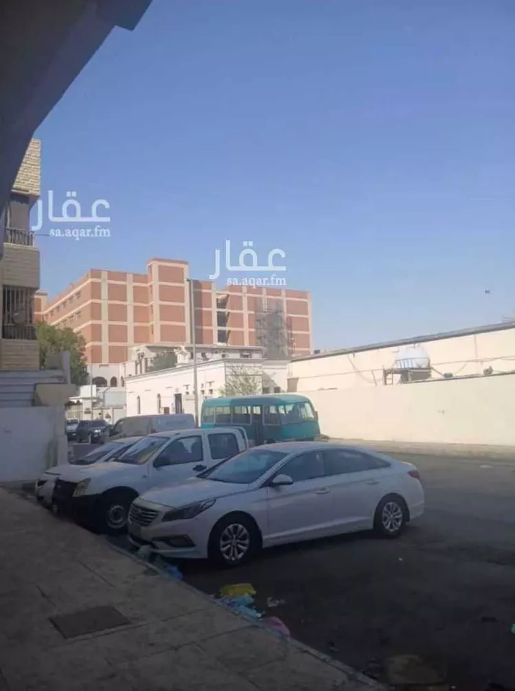 عمارة للبيع في شارع احمد مؤمن, حي غليل, مدينة جدة, منطقة مكة المكرمة صورة 2
