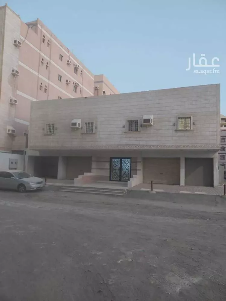 عمارة للبيع في شارع عبد الرحمن القحطاني, حي مريخ, مدينة جدة, منطقة مكة المكرمة