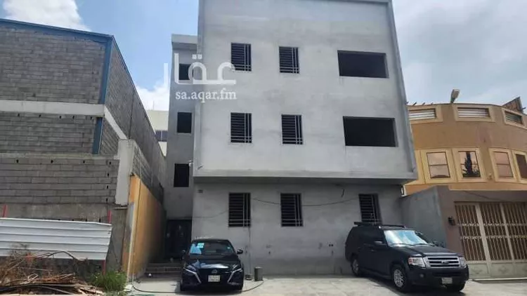 عمارة للبيع في شارع كروان السويدي, حي الغدير, مدينة أبها, منطقة عسير