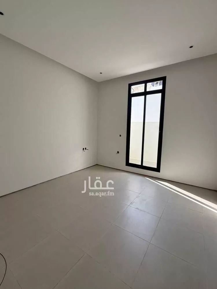 دور للبيع في شارع العمرة, حي الملقا, مدينة الرياض, منطقة الرياض صورة 4
