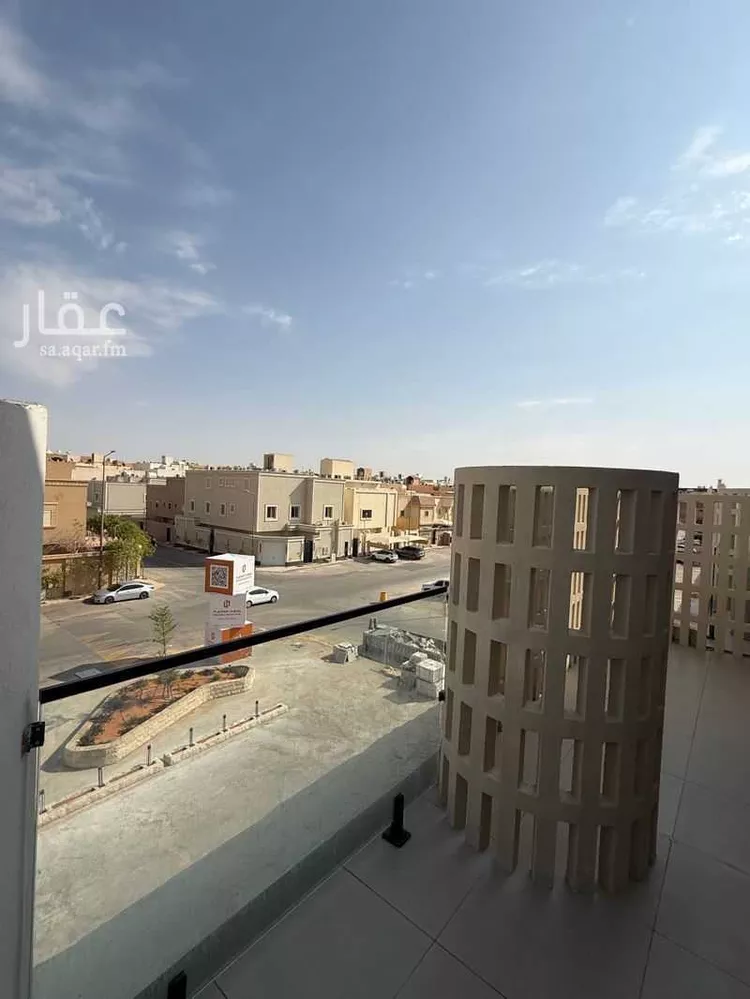 دور للبيع في شارع العمرة, حي الملقا, مدينة الرياض, منطقة الرياض 8