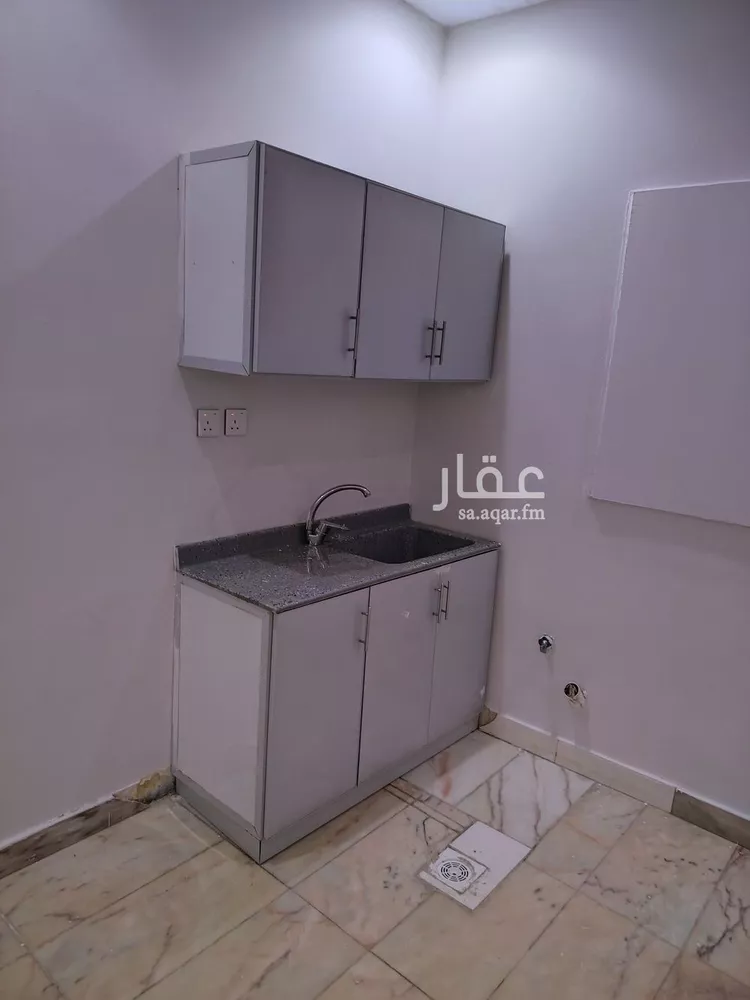شقة للإيجار في شارع موسى بن نصير, حي العليا, مدينة الرياض, منطقة الرياض صورة 3