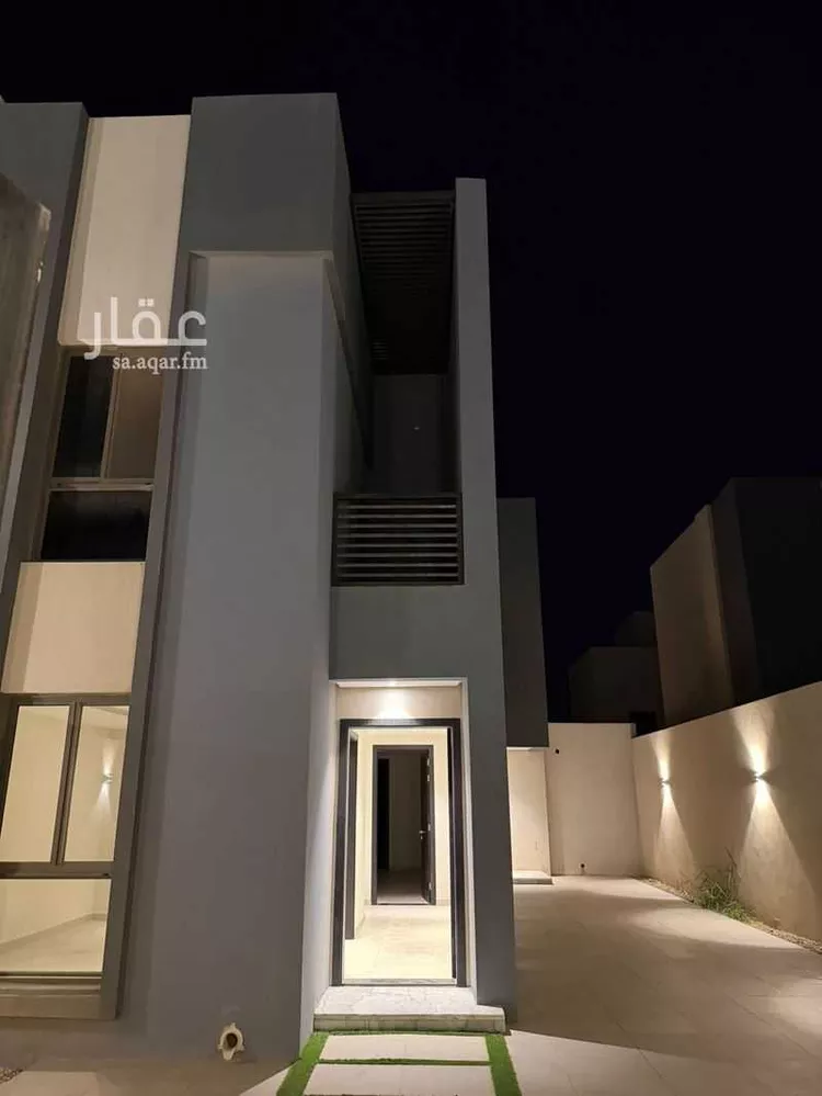 فيلا للبيع في شارع عباس الجوهري, حي عكاظ, مدينة الرياض, منطقة الرياض صورة 2