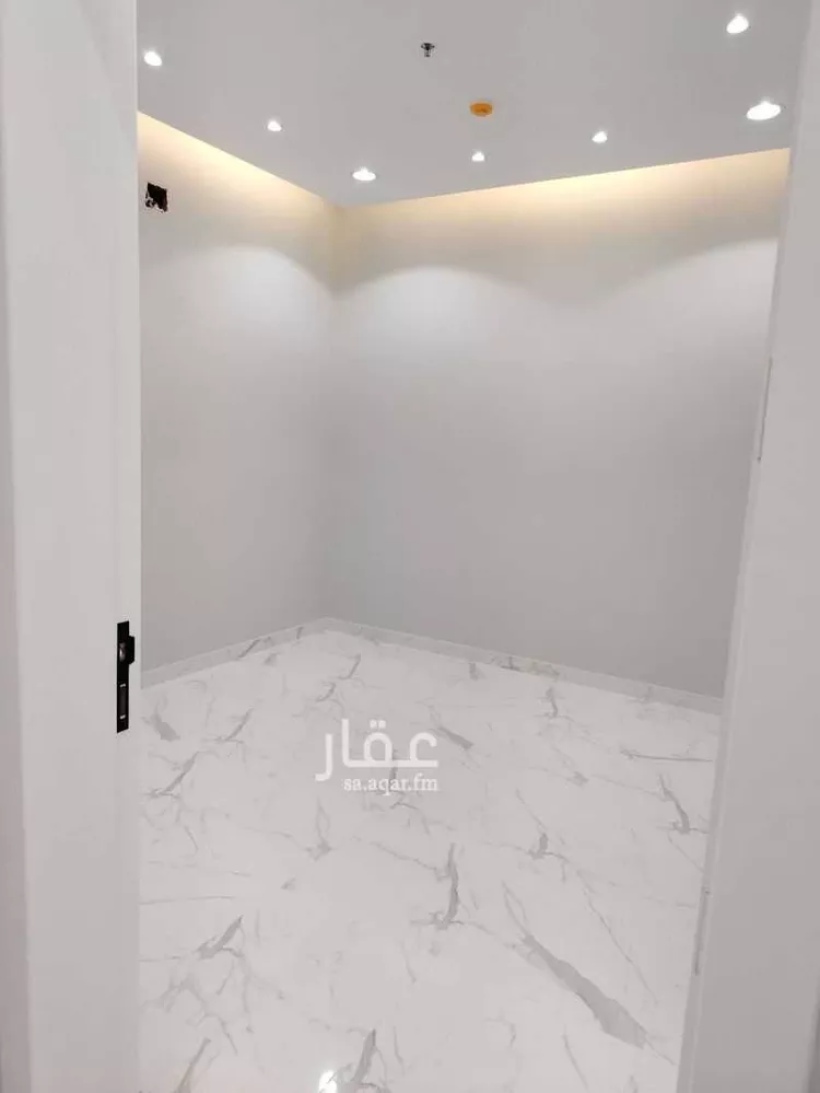 شقة للبيع في حي ، شارع سلطان بن نمر ، حي الرمال ، الرياض ، منطقة الرياض صورة 2