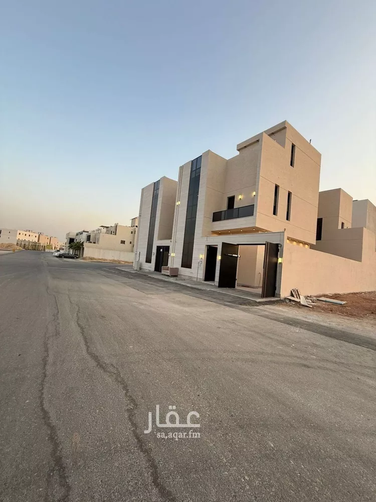 فيلا للبيع في شارع أحمد الكازروني, حي المهدية, مدينة الرياض, منطقة الرياض