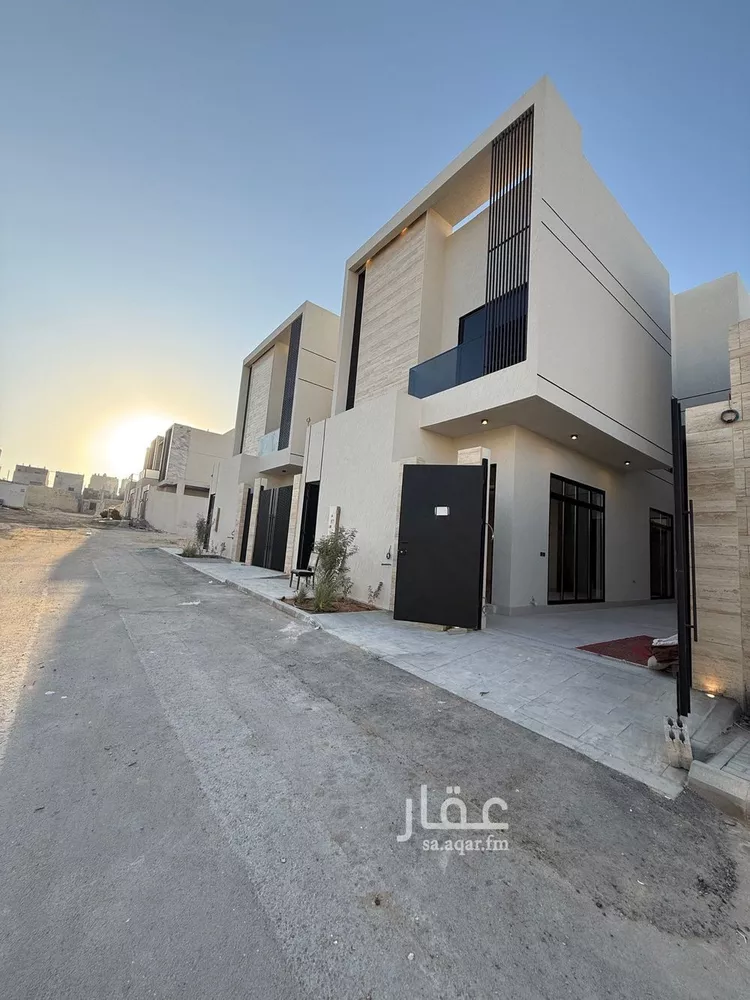 فيلا للبيع في شارع إسماعيل بن حماد, حي المهدية, مدينة الرياض, منطقة الرياض صورة 3