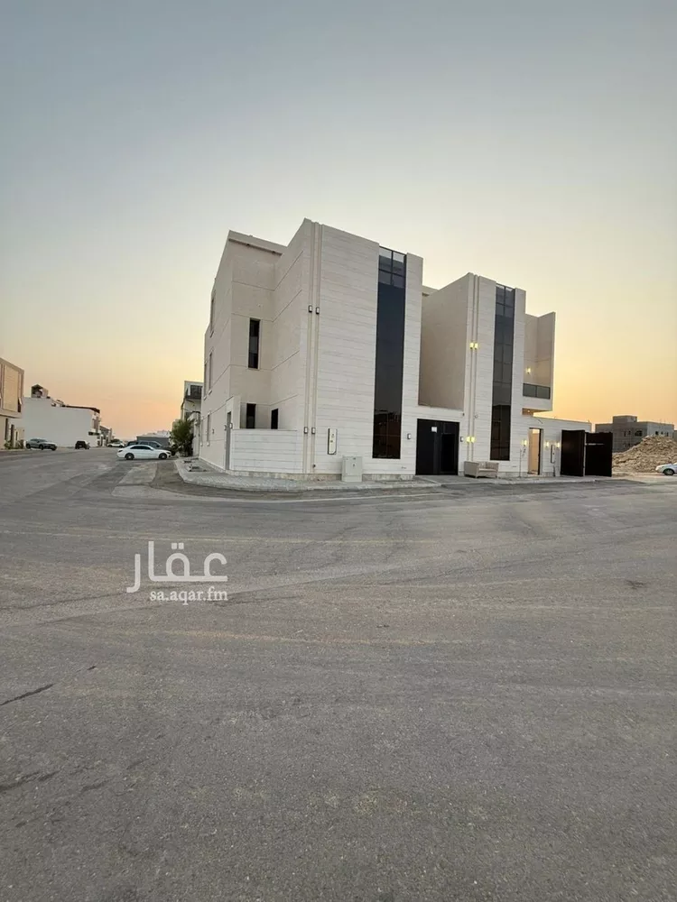 فيلا للبيع في شارع عفيف الدين الثقفي, حي المهدية, مدينة الرياض, منطقة الرياض