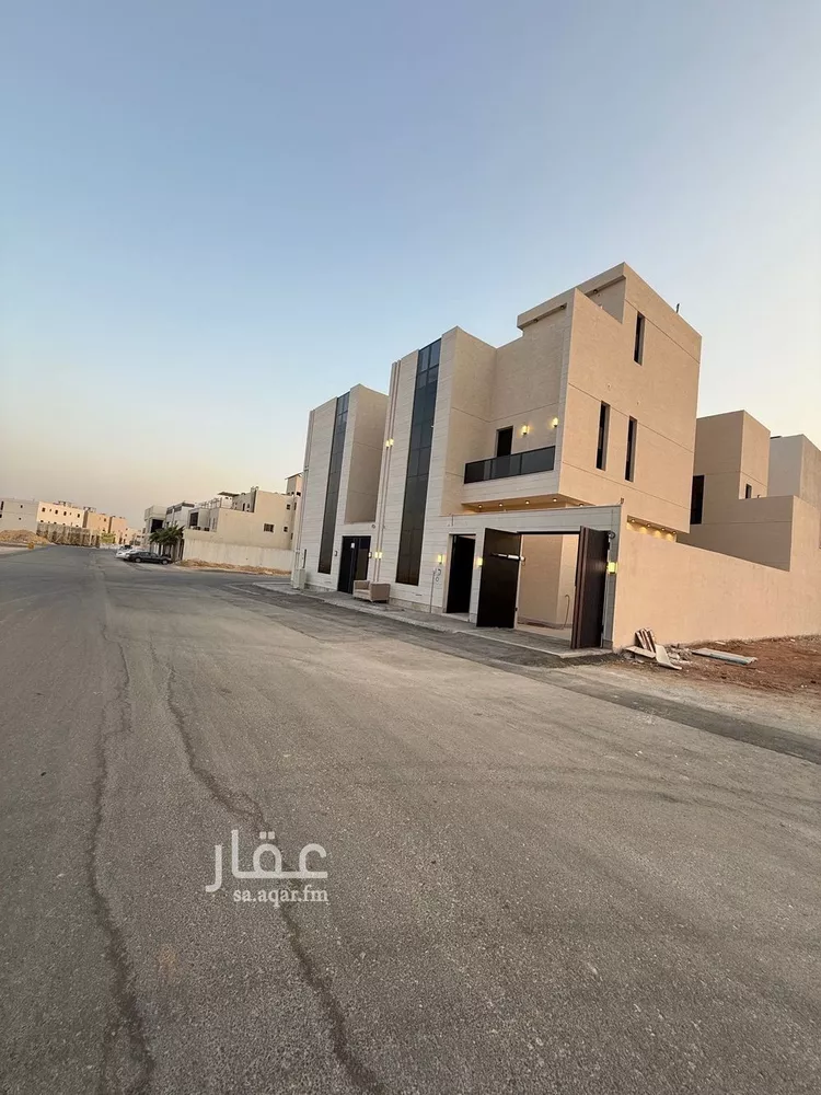 فيلا للبيع في شارع عبداللطيف بن المبارك, حي المهدية, مدينة الرياض, منطقة الرياض