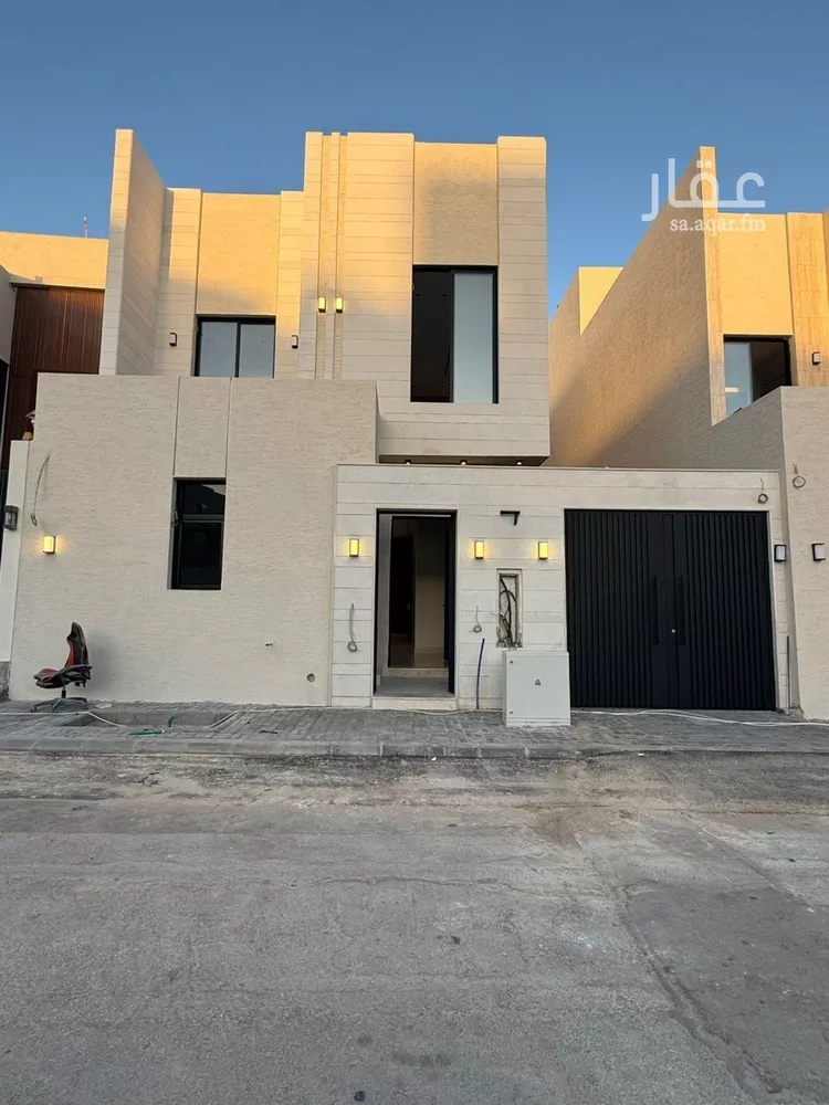 Villa for Sale in Riyadh Al Mahdiyah