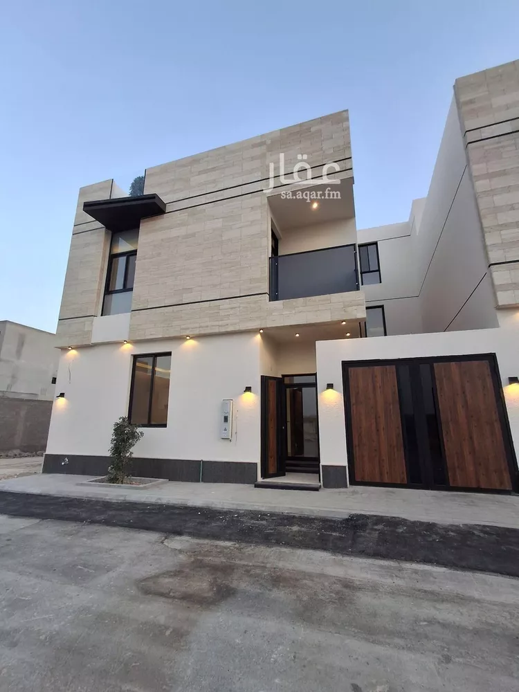 فيلا للبيع في شارع أحمد مفتي المكي الحنفي, حي المهدية, مدينة الرياض, منطقة الرياض صورة 2
