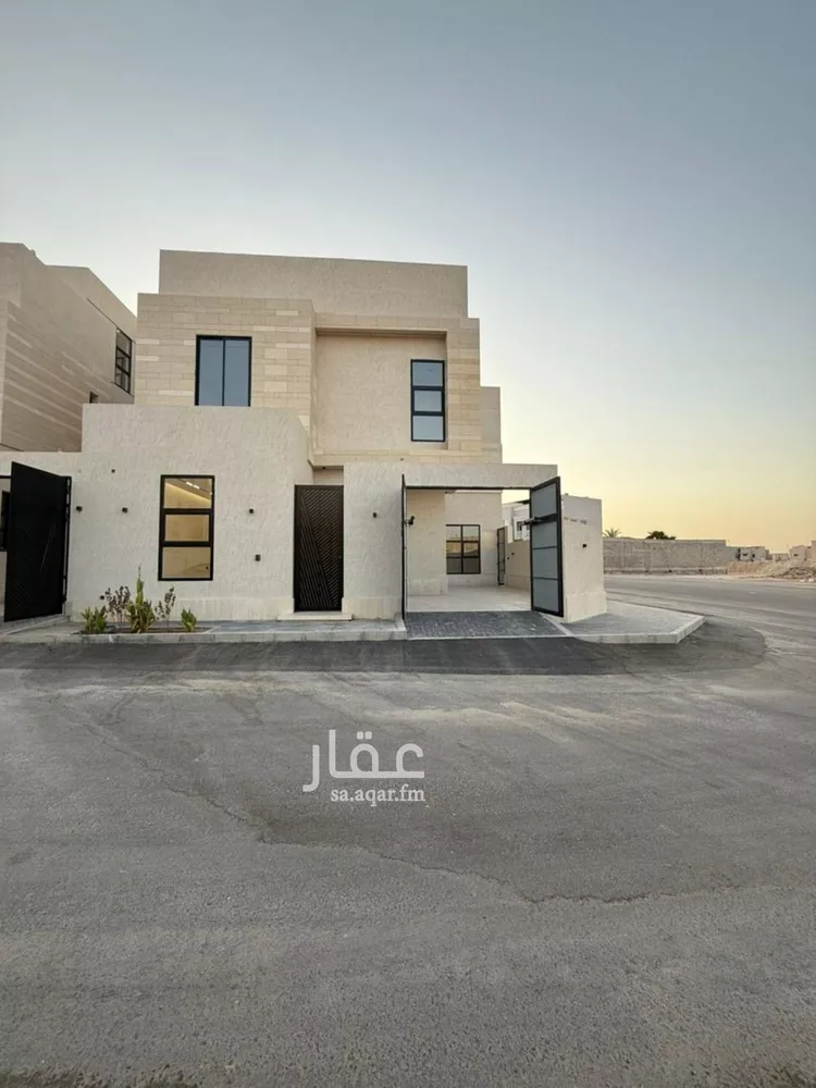 فيلا للبيع في شارع إبراهيم بن علي بن علوي, حي المهدية, مدينة الرياض, منطقة الرياض صورة 3